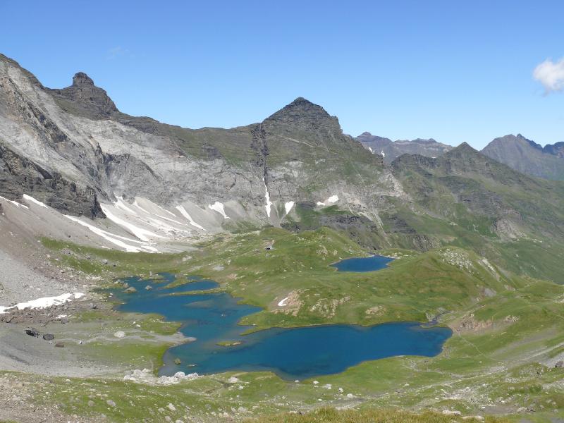 lacs de barroude (2355m).jpg